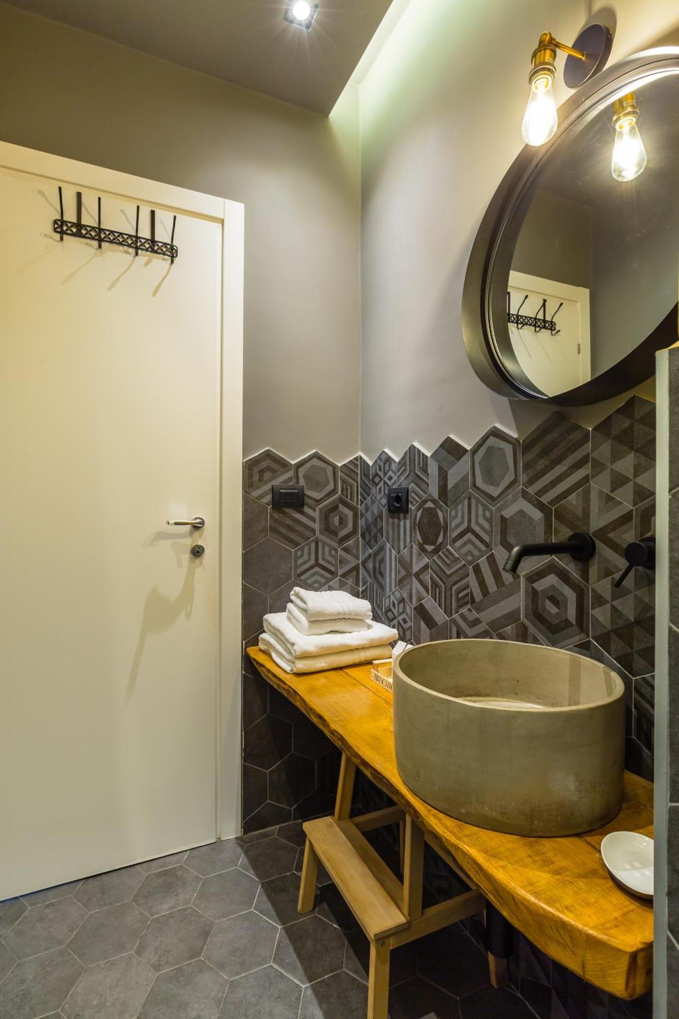 Starhost - Minerva Suite ซาแลร์โน ภายนอก รูปภาพ